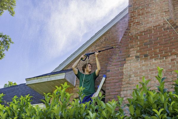 Brick Cleaning