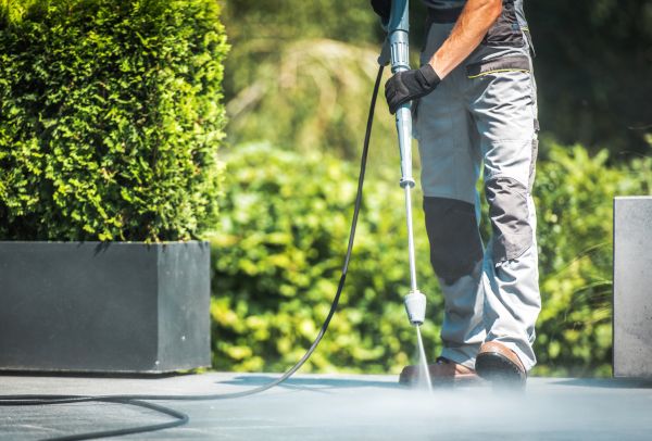 Asphalt Powerwashing