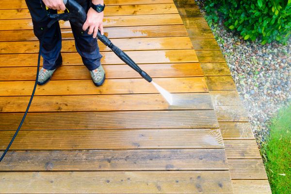 Balcony Pressure Washing