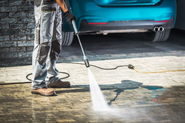 Asphalt Pressure Washing
