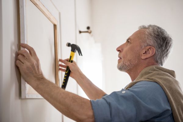 Photo Hanging