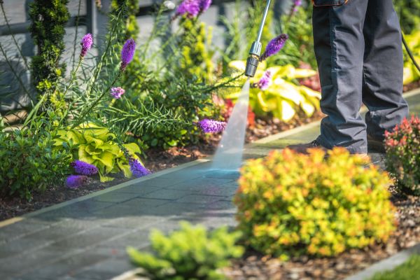 Concrete Patio Washing