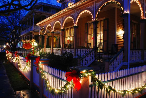 Christmas Lights Hanging