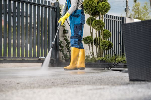 Concrete And Brick Cleaning