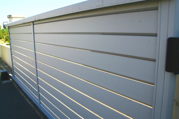 Aluminum Gate Installation