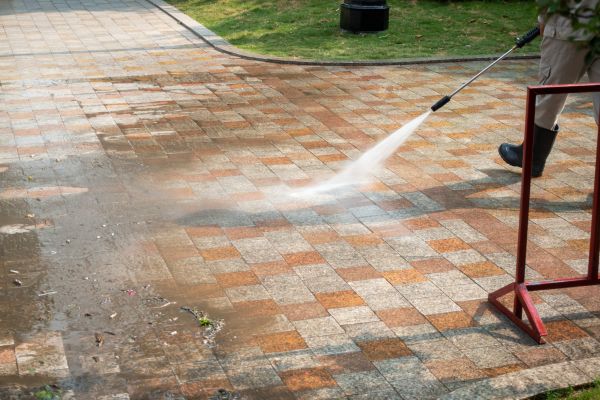 Hardscape Cleaning