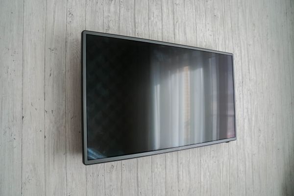 Bedroom TV Mounting