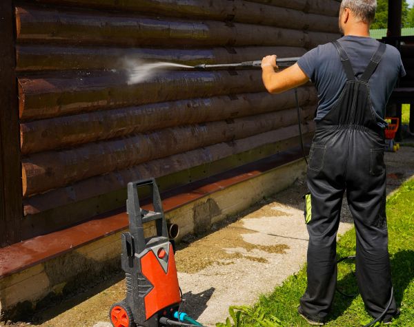 Cedar Siding Cleaning