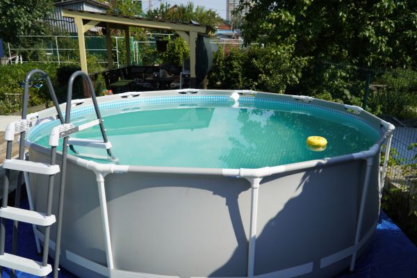 Above Ground Pool Building