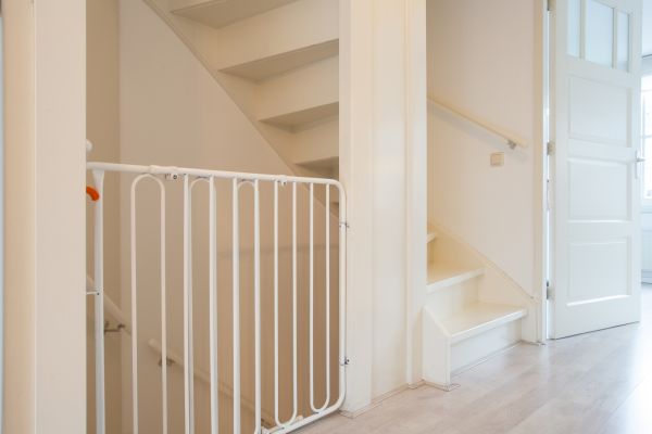 Baby Gate Mounting
