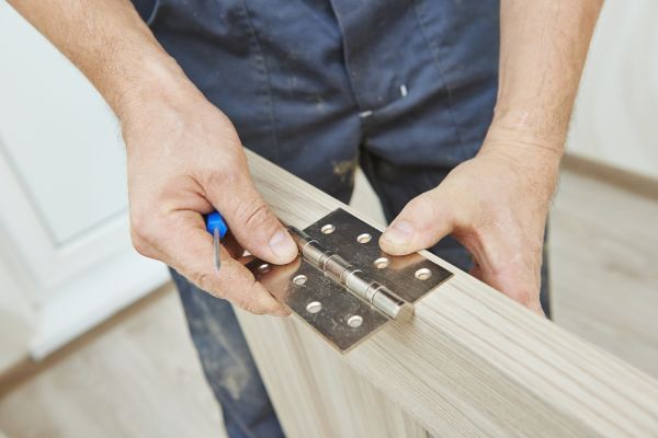 Commercial Caulking Service
