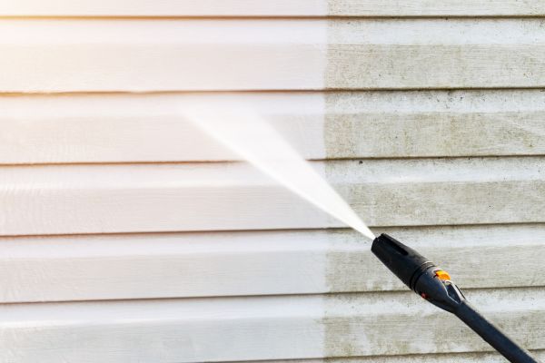 Aluminum Siding Cleaning