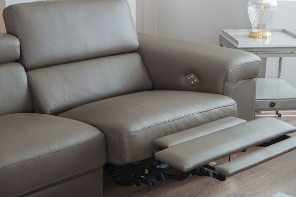 Recliner Assembly