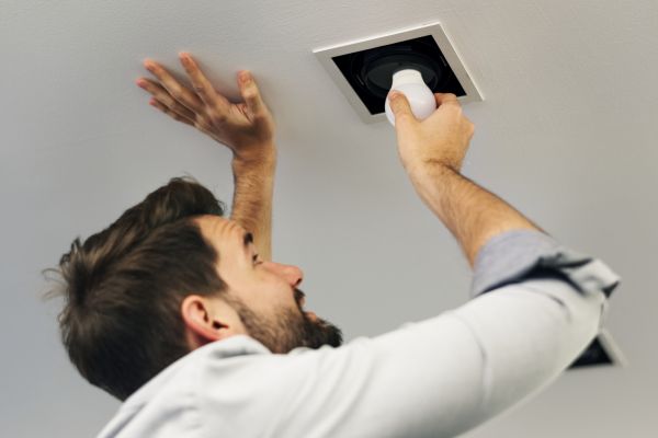 Lightbulb Changing Service