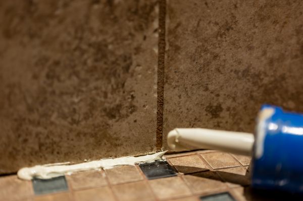 Caulk Removal
