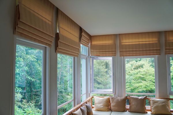 Curtain Hanging Service