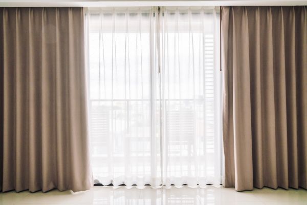 Curtain Hanging Service