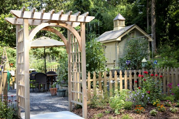Privacy Trellis Installation
