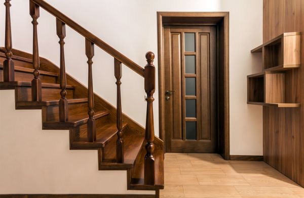 Newel Post Assembly