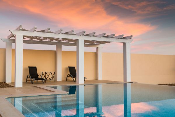 Curved Pergola Placement