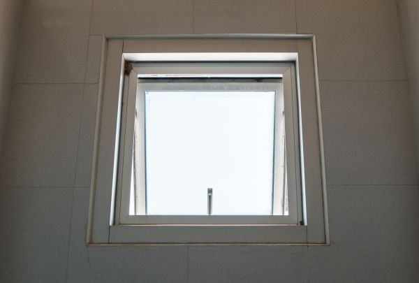 Awning Window Mounting