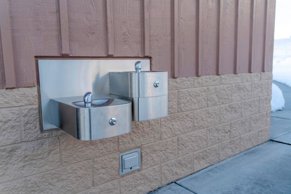 Drinking Fountain Assembly