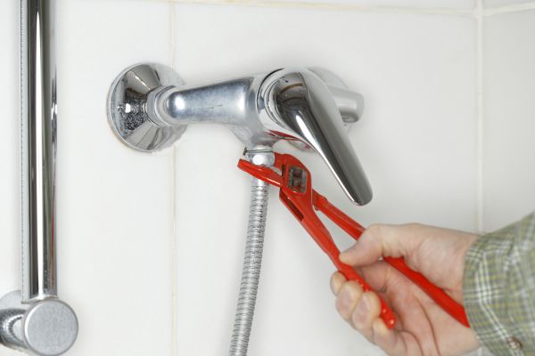 Shower Pipe Servicing