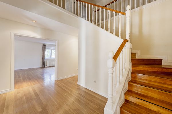 Stair Railing Painting - Stair Railing Painting Broadview Heights, Ohio