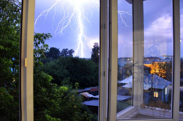 Storm Windows Repair
