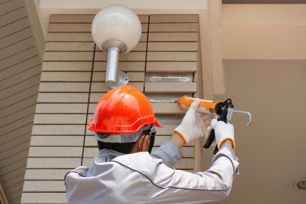Caulk Repair
